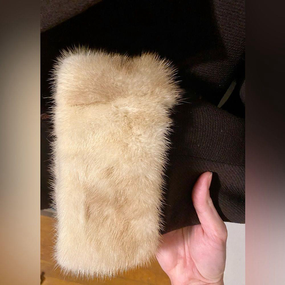 Vintage 1950s wool and mink fur coat - Picture 2 of 6